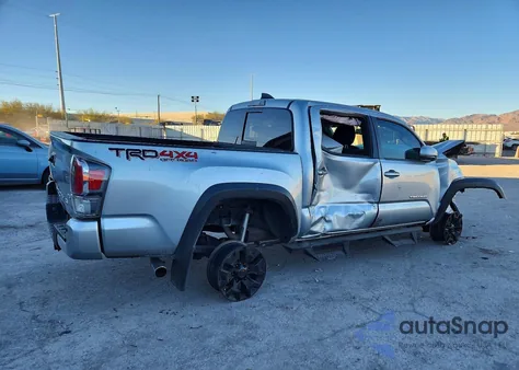 2022 Toyota Tacoma Double Cab z USA, uszkodzony, nr VIN 3TMCZ5AN6NM458690